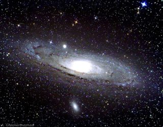 andromeda_ghamari (کهکشانی به بزرگی راه شیری)