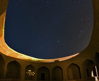 StarryNight_Carevansara_s (شب پرستاره در کاروانسرا)